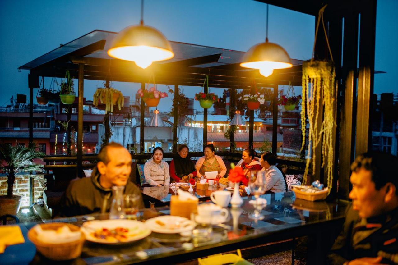 Hotel Lotus Gems Katmandu Kültér fotó