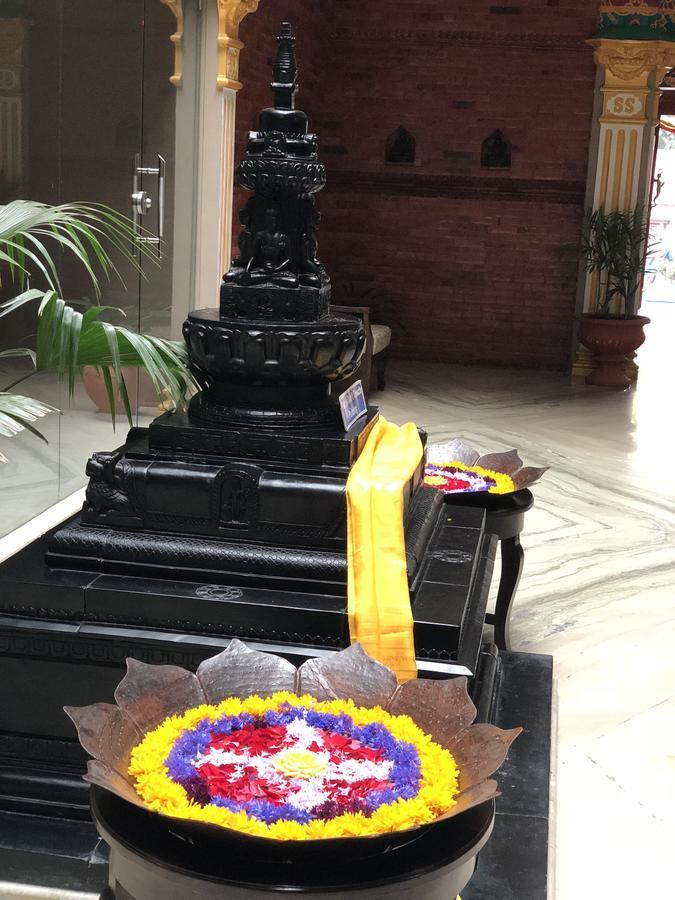 Hotel Lotus Gems Katmandu Kültér fotó