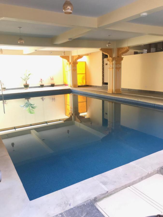 Hotel Lotus Gems Katmandu Kültér fotó